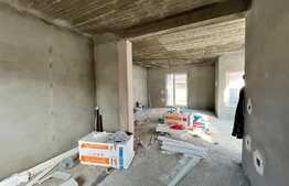 Casă individuală 153 mp utili, 275 mp teren, terasa, zona Damila