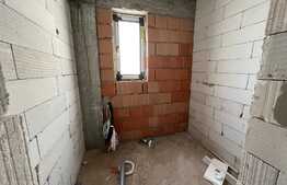 Ocazie! Apartament 3 camere în bloc nou, 82 mp, 2 bai, zona Centrală 