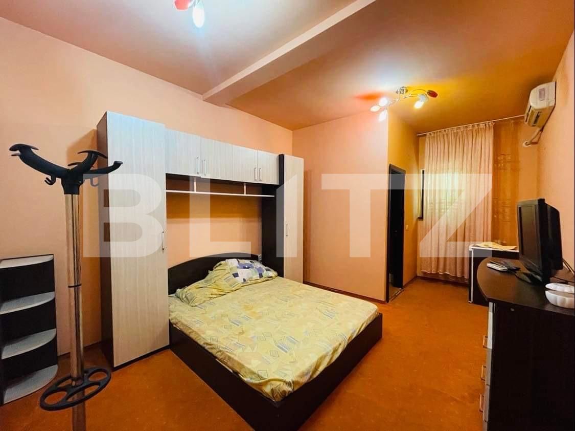 Casa de închiriat 6 camere Exterior Vest - 89389CI | BLITZ Craiova | Poza4