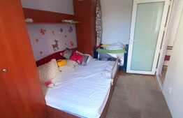 Apartament 2 camere, 32 mp, semidecomandat, zona piata Valea Rosie