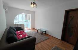 Apartament cu 3 camere, etaj intermediar , Zona Cornitoiu