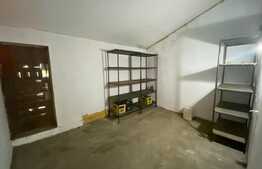 Spatiu comercial, 220 mp, zona Podari