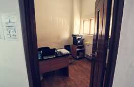 Spatiu comercial, 107 mp, vitrina, flux intens pietonal, Craiovita Noua