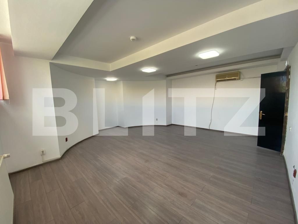 Spațiu birouri de închiriat Sud-Est - 90007SIB | BLITZ Craiova | Poza5