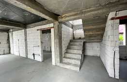 Case individuale 115 mp, teren 295 mp, zona Albești