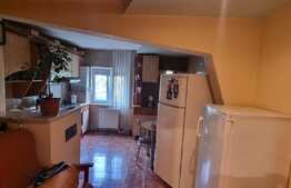 Apartament 3 camere, 80 mp, decomandat, zona George Enescu