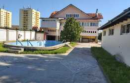 Proprietate pretabila servicii medicale, 500 mp utili, 2000 mp teren, Bals