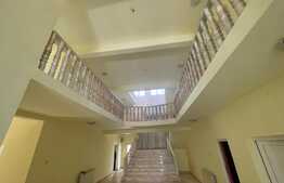 Proprietate pretabila servicii medicale, 500 mp utili, 2000 mp teren, Bals