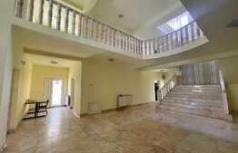 Proprietate pretabila servicii medicale, 500 mp utili, 2000 mp teren, Bals