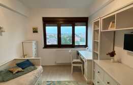 Apartament de lux, 3 camere, 94 mp, parcare subterana, zona Centrala