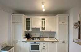 Apartament de lux, 3 camere, 94 mp, parcare subterana, zona Centrala