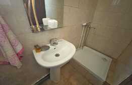 Camera de camin transformata in garsoniera, 22 mp, zona Sarari