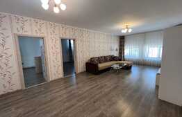 Apartament 3 camere, 101 mp, zona Centrala 