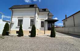 Oportunitate! Apartament 3 camere, 90 mp, zona Centrală 