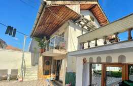 Casa si teren de 1217 mp, front 15 m, zona superba, Central