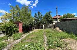 Teren intravilan 700 mp, toate utilitățile, Catargiu