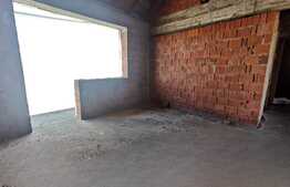 Ofertă! Casă la rosu, 140 mp utili, 520 mp curte, zona Metro