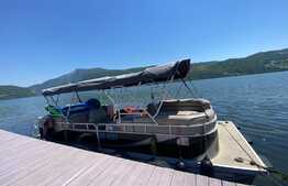 Pensiune 360 mp utili, teren 600 mp, Dubova