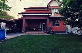 Casa cocheta, 132 mp utili, 493 mp teren, Malu Mare