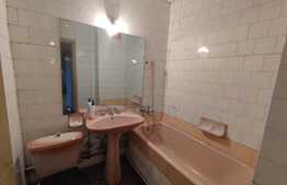  Apartament de 3 camere, 74 mp, etaj intermediar, zona Garii