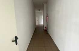 Spatiu comercial, 70 mp, Etaj 1, Piata 1 Mai, pretabil Alimentatie Publica