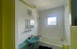 Apartament 4 camere, 75.9 mp, etaj intermediar, zona Spital, 1 Mai