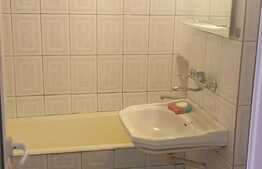 Apartament 2 camere, 50 mp, decomandat, zona Rovine