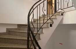 Salon infrumusetare, spatiu comercial, 90 mp, zona Piata Centrala 