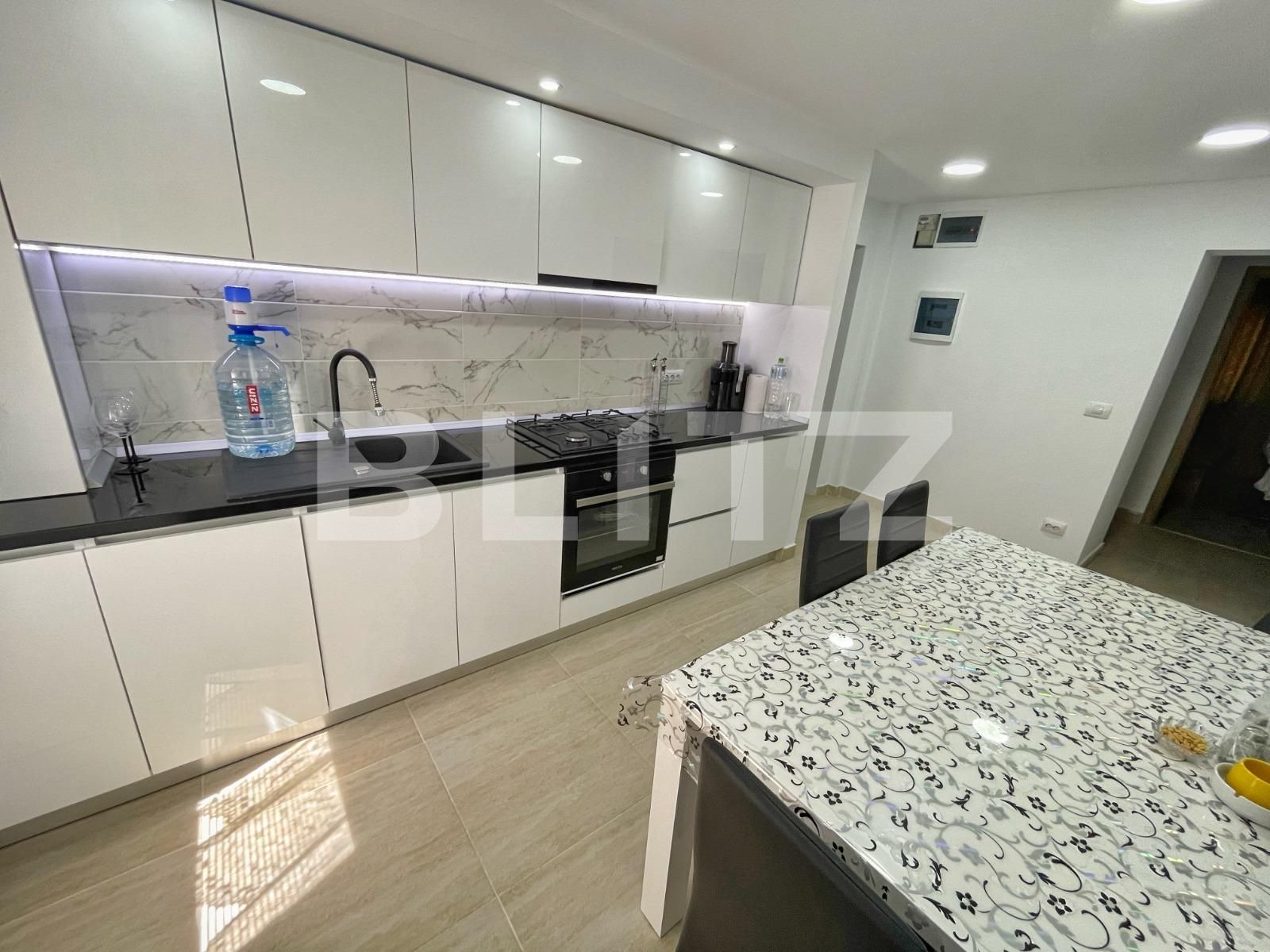 Apartament de închiriat 4 camere Calea Severinului - 91936AI | BLITZ Craiova | Poza2