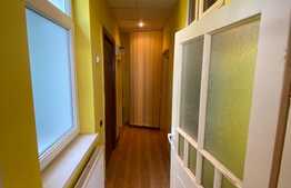 Spatiu comercial, 58 mp, zona Rovine