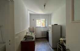 Apartament  2 camere, circular, etaj intermediar, zona Piata Mare