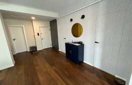 Bloc nou, apartament 3 camere, 2 bai, zona centrala 