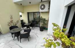 Bloc nou, apartament 3 camere, 2 bai, zona centrala 