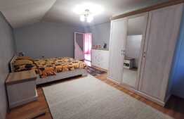 Casă de 165 mp, teren 252 mp, zona Cernele