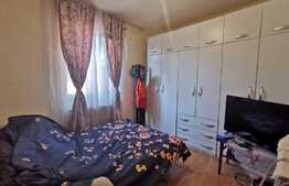 Casă de 165 mp, teren 252 mp, zona Cernele