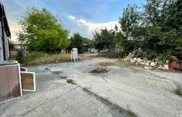 Spatiu comercial cu 1553 mp teren, Bariera Vilcii