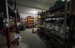 Spatiu comercial cu 1553 mp teren, Bariera Vilcii