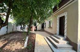 Casa de 260 mp, teren 326 mp, garaj, Ultracentral
