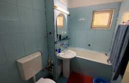 Apartament de 4 camere, 77 mp, etaj intermediar, zona Rotonda