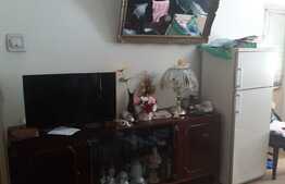 Apartament 3 camere, 65.10 mp, decomandat, Rovine