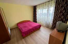 Garsoniera decomandata, mobilata, zona Rotonda