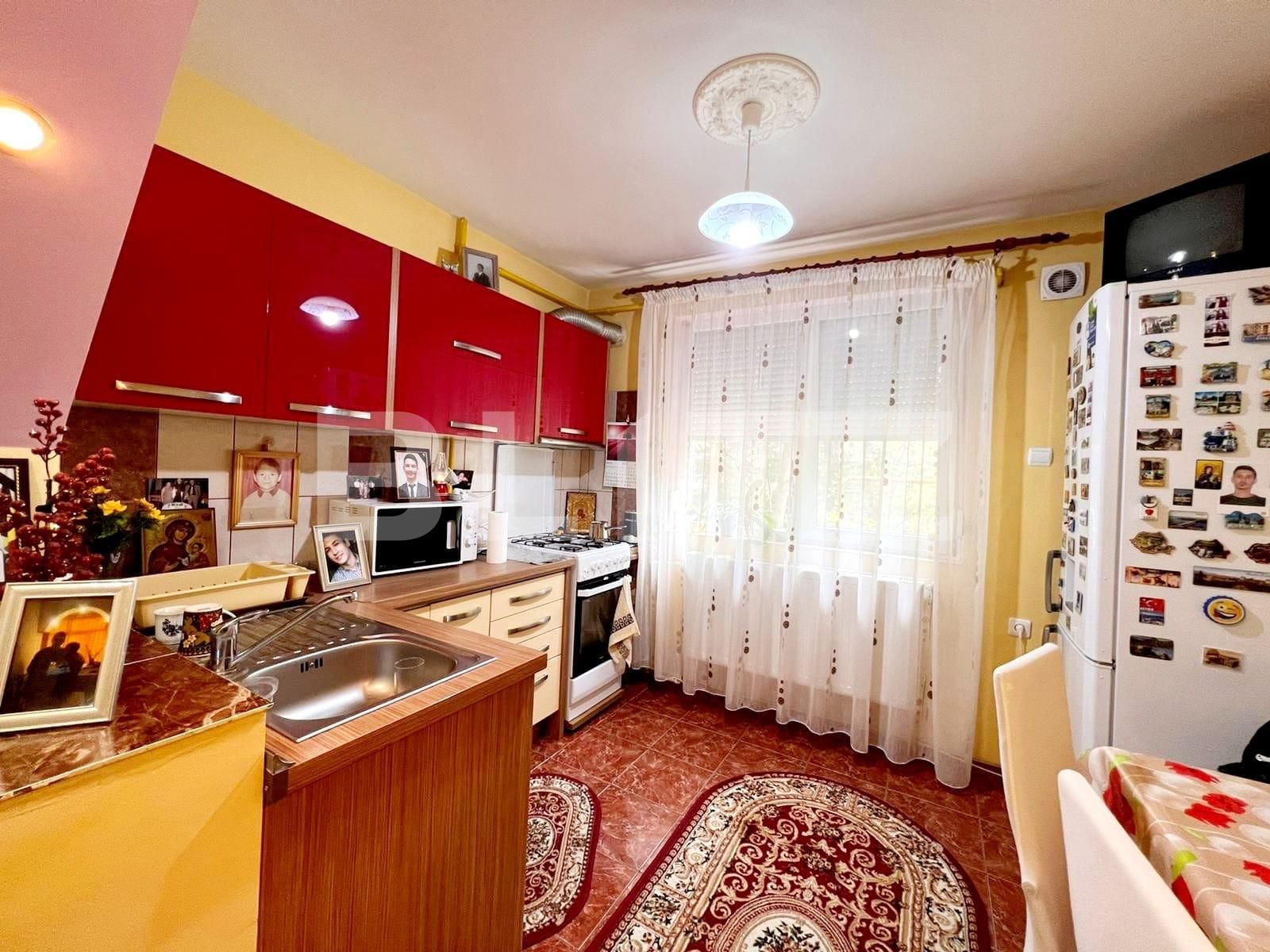 Apartament 3 camere semidecomandat 74 mp, Rovine | Poza5