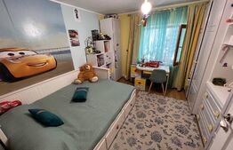 Apartament 4 camere, 90 mp, 2 boxe, zona 1 Mai 