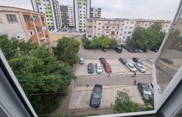 Apartament 3 camere, Lapus Arges(Zona Trenul Pierdut)