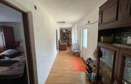 Casa de 66 mp utili, teren 464 mp, Bariera Valcii