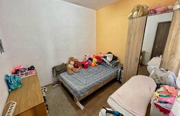 Casa 3 camere, centrala termica, curte cu foisor, alee privata, zona Damila