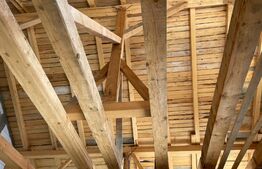 Casa la rosu, 150 mp utili, teren 642mp, zona Catargiu