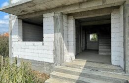 Casa la rosu, 150 mp utili, teren 642mp, zona Catargiu