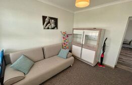 Apartament 3 camere, 78mp, lux, zona Hanul Doctorului