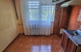 Apartament 2 camere, semidecomandat, zona Craiovita Noua